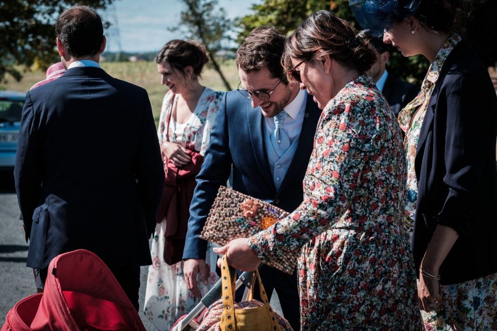 Marié sur le parvis de Notre Dame de la Drèche