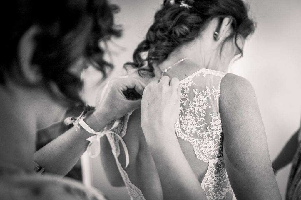 photographe mariage étangs de taysse robe de mariée sur-mesure mademoiselle madame