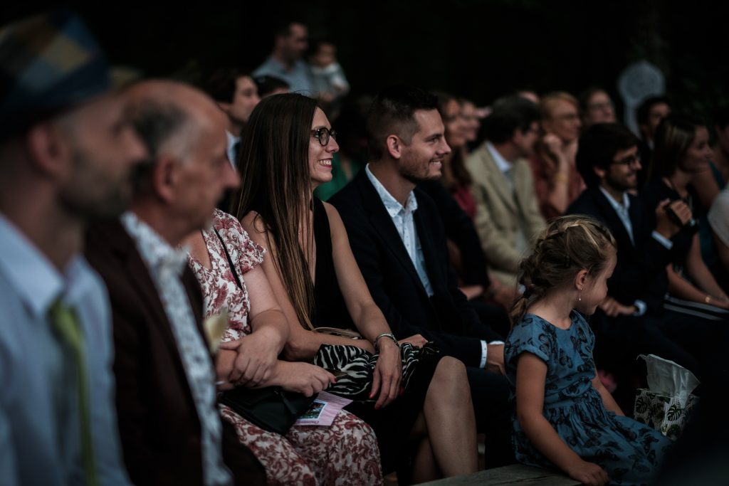 photographe mariage étangs de taysse invités cérémonie laïque